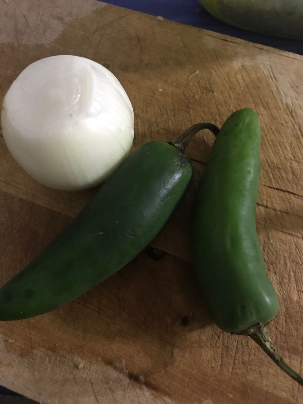 Small onions and jalape\u00f1o