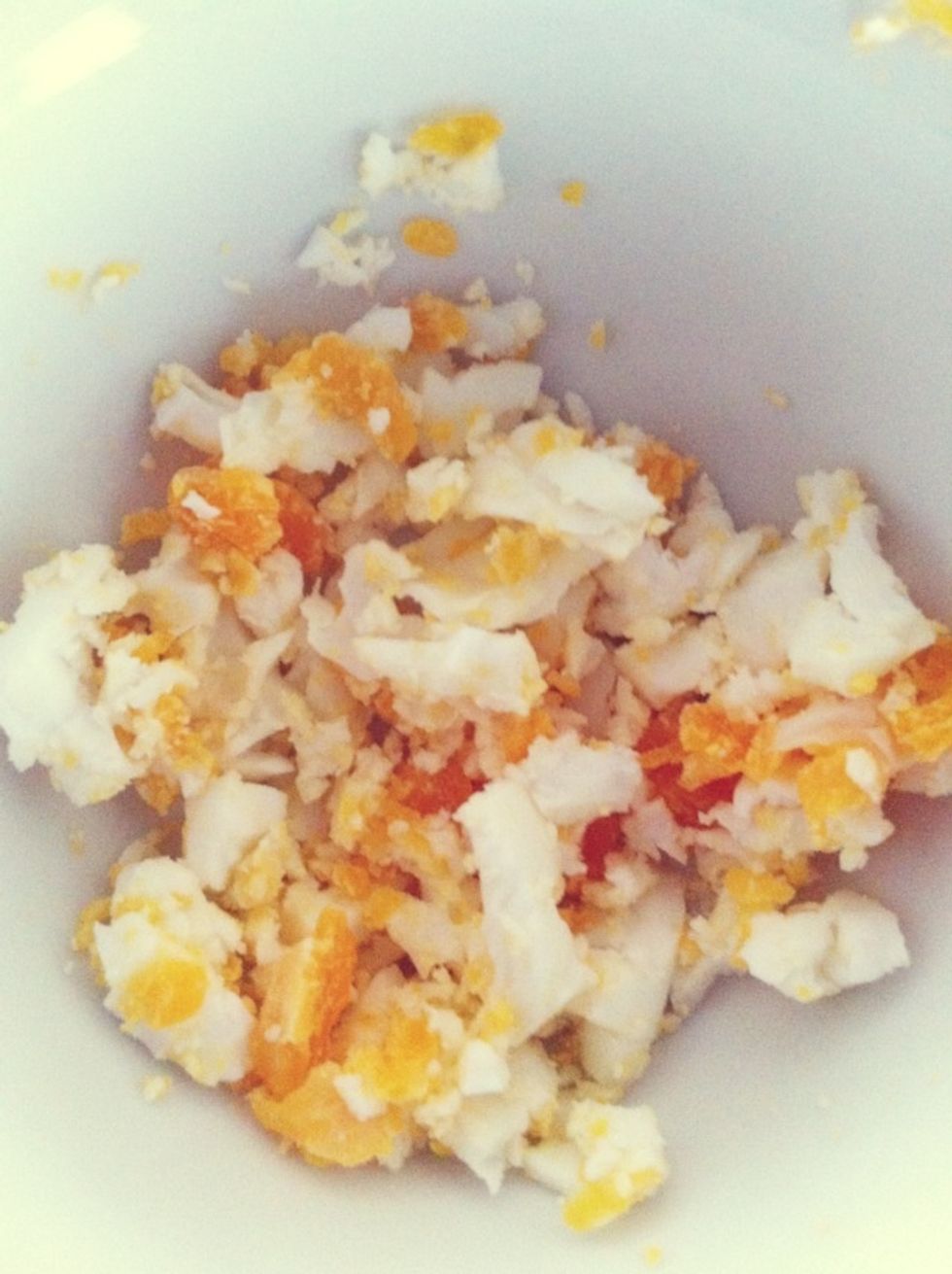 Smashed the cooked salted egg.