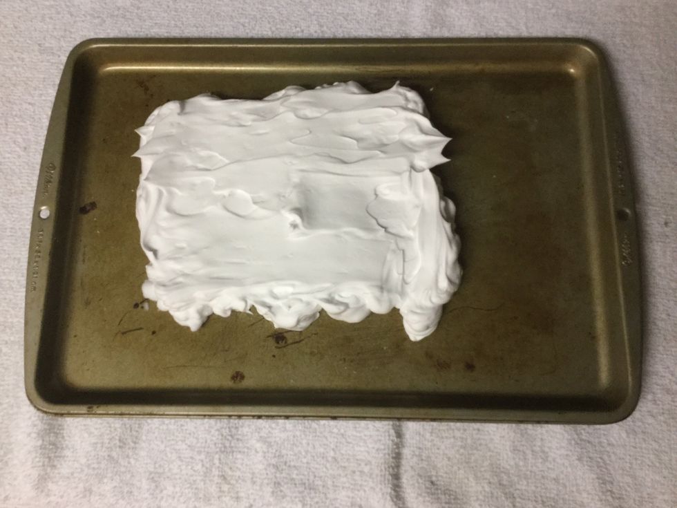 Smear shaving cream.