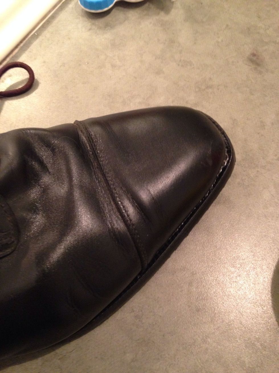 Smooth/rub in the toothbrush Lexol with a sponge.