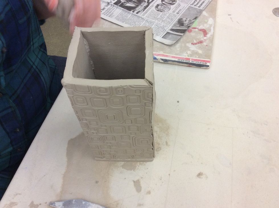 Smooth sides together no press edges firmly. Now on to the lid!