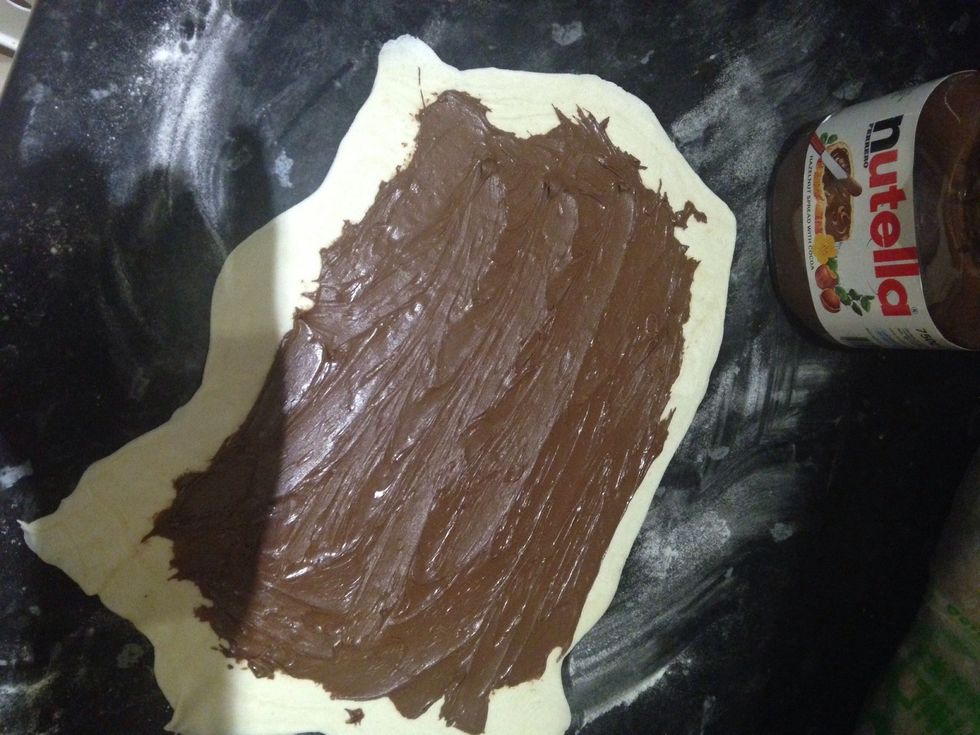 Smother with some delicious Nutella! You can use other chocolate spreads if you wish.