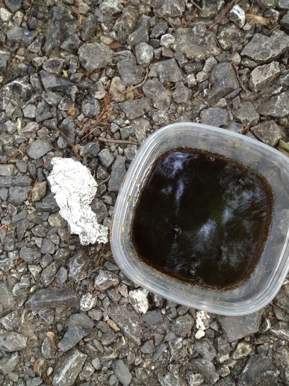 So I decided to tackle it using only a small tub of Coca-Cola, and a wad of aluminum foil.