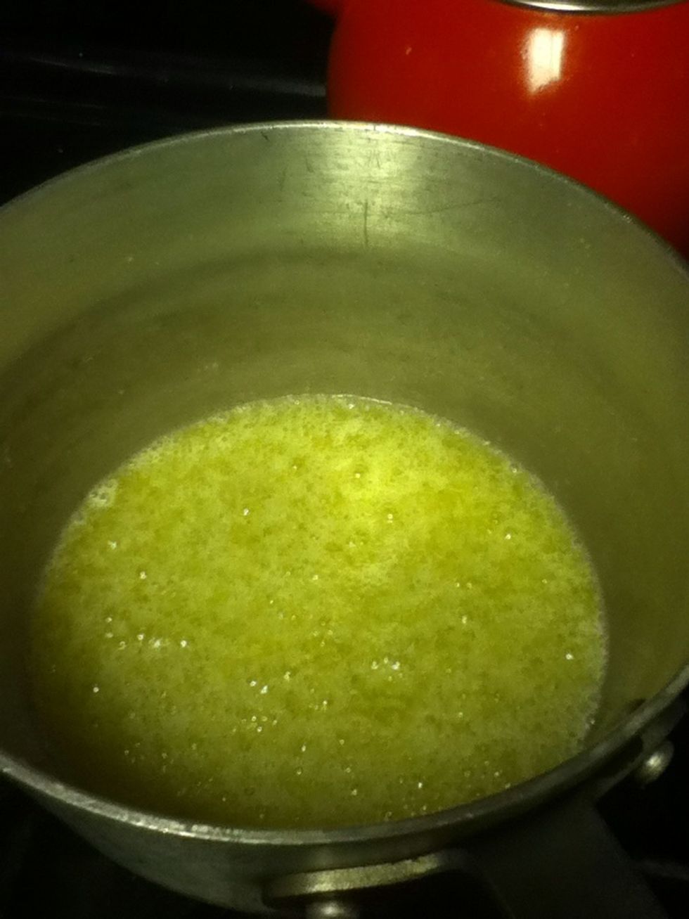 So it looks like melted butter.. Shocker,.