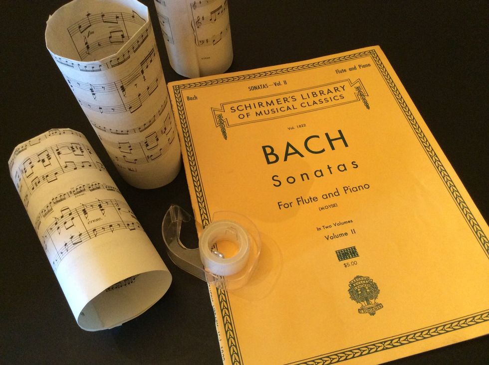 So, my quick, 10 minute, 4 step fix...vintage sheet music paper and scotch tape! Yep, that's it!!