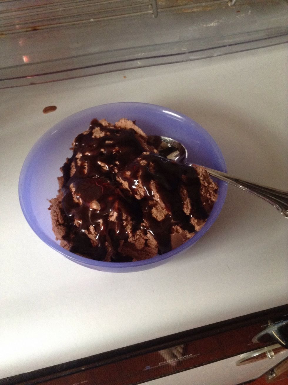 So now we have a yummy bowl of ice cream! I hope you enjoyed and thx for watching my snap guide!\ud83d\udc97