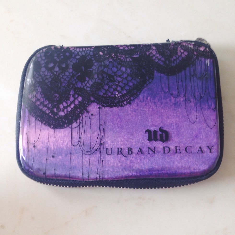 so taking this Urban Decay palette ....