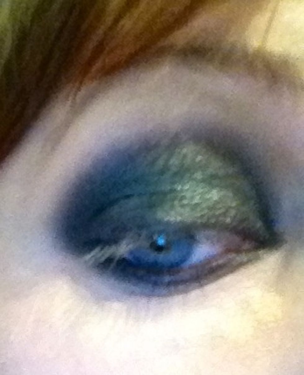 So this image you can see I'm building more black and blending upwards gradually to meet below the brow bone using my mac blender brush best brush I own!!!