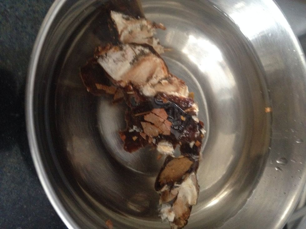 Soak tamarind in water