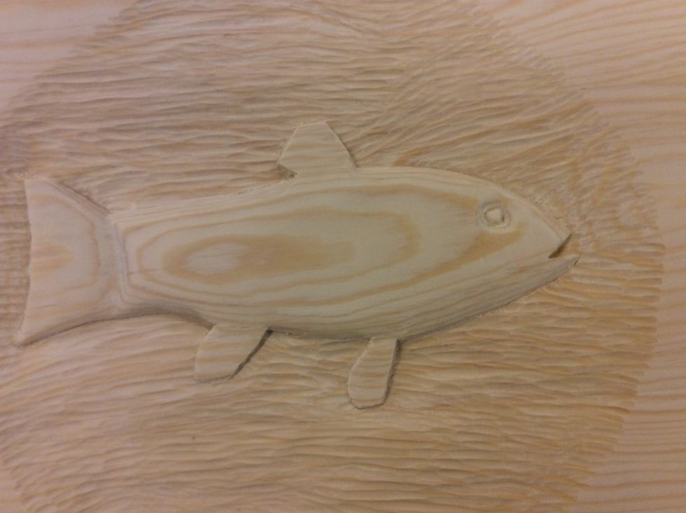 Som motiv valde jag en fisk och h\u00e4r \u00e4r mitt slutresultat p\u00e5 fisken men \u00e4ven med sj\u00e4lva bordsskivan.