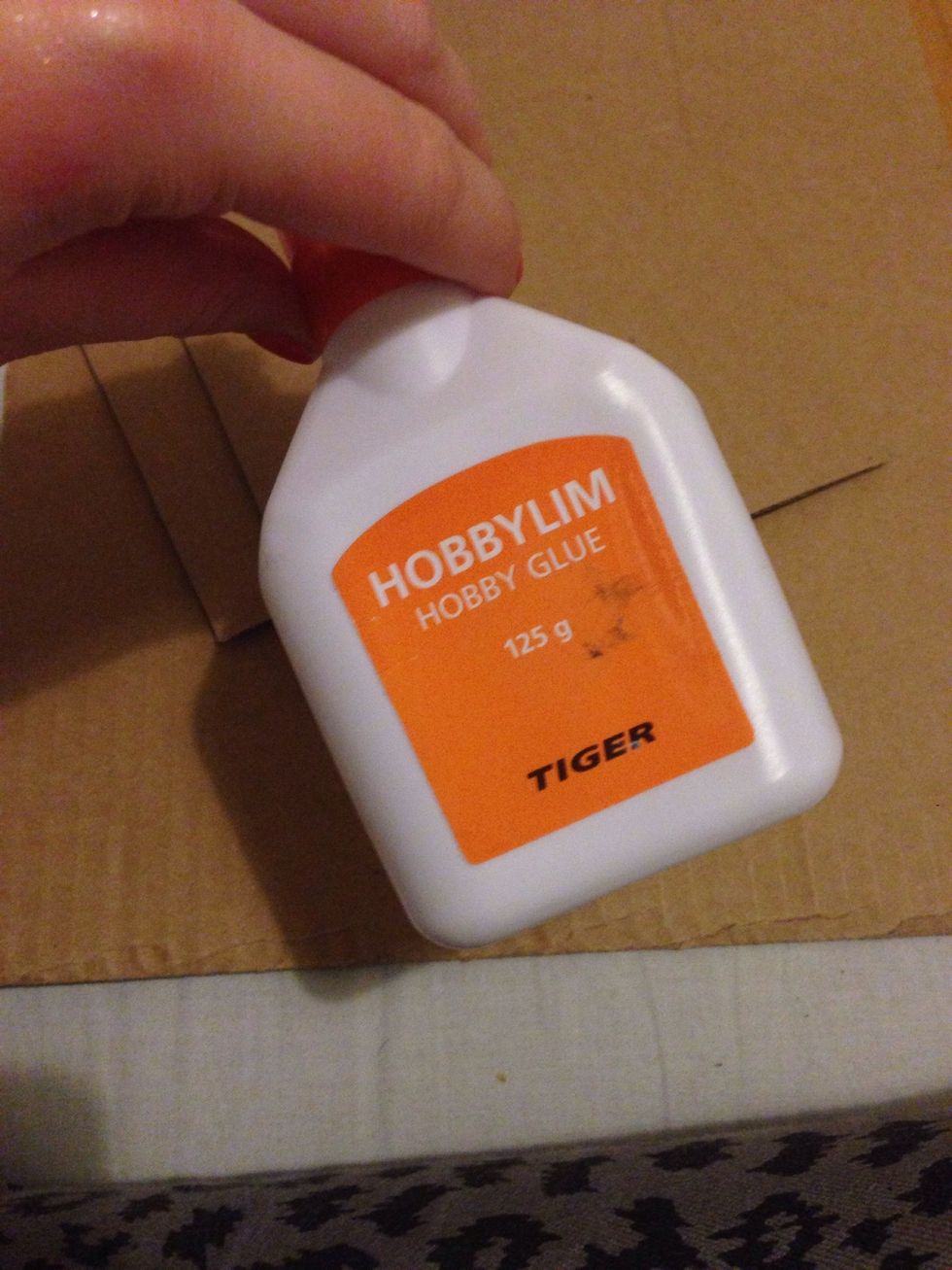 Some glue! \u270c\ufe0f\ud83d\udc95