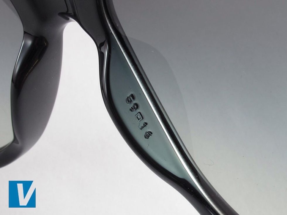 Some new Coach sunglasses feature the nose frame dimensions on the nose bud itself. Check that these dimensions match the details on the inside left temple arm.