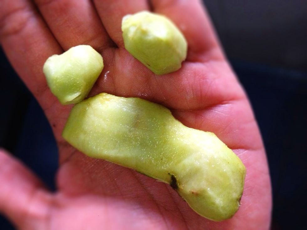 Some people dont peel the tamarinds, but we do :)