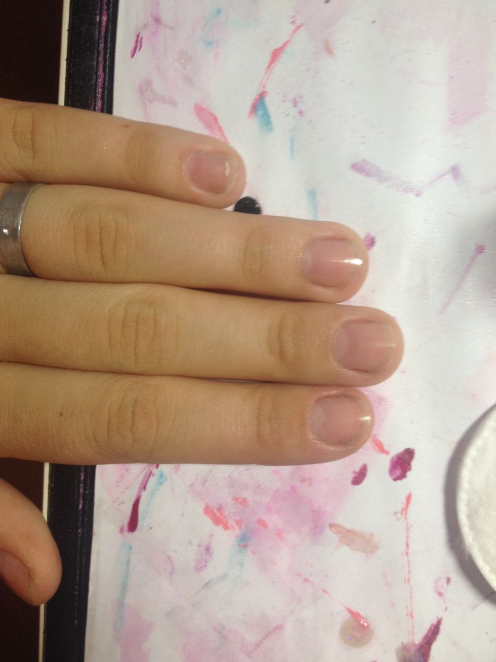 Sorry for my hands, they are unbearable ugly, I know \ud83d\ude05