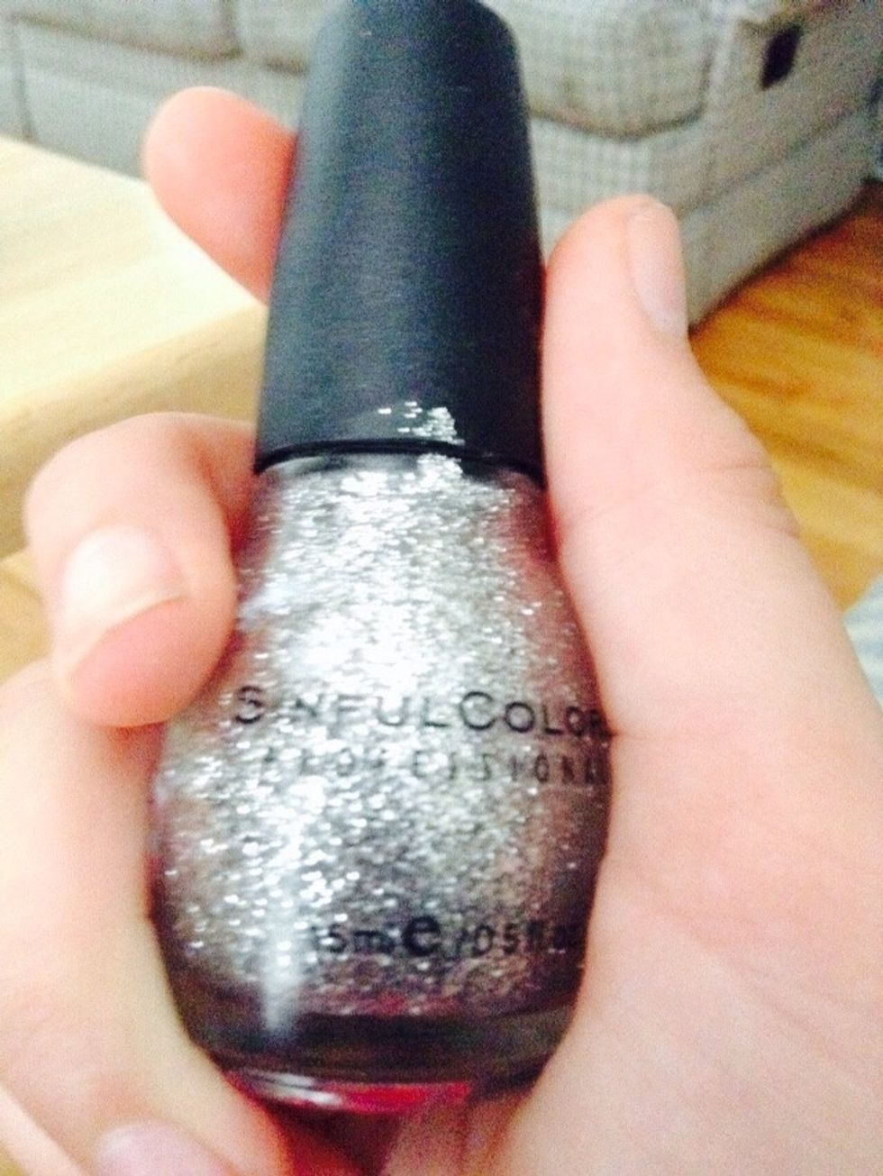 (Sorry for the photo quality!) the silver glitter I used was Silver Shatter by Sinful Colors