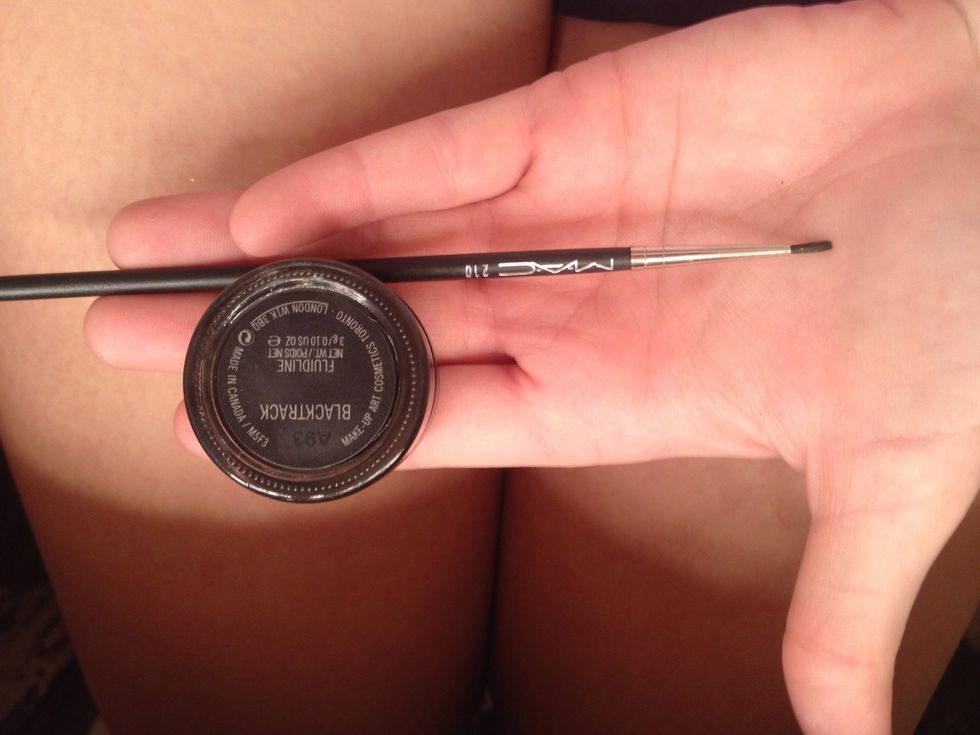 Sorry it's upside down but this is my eye liner brush and eyeliner from mac