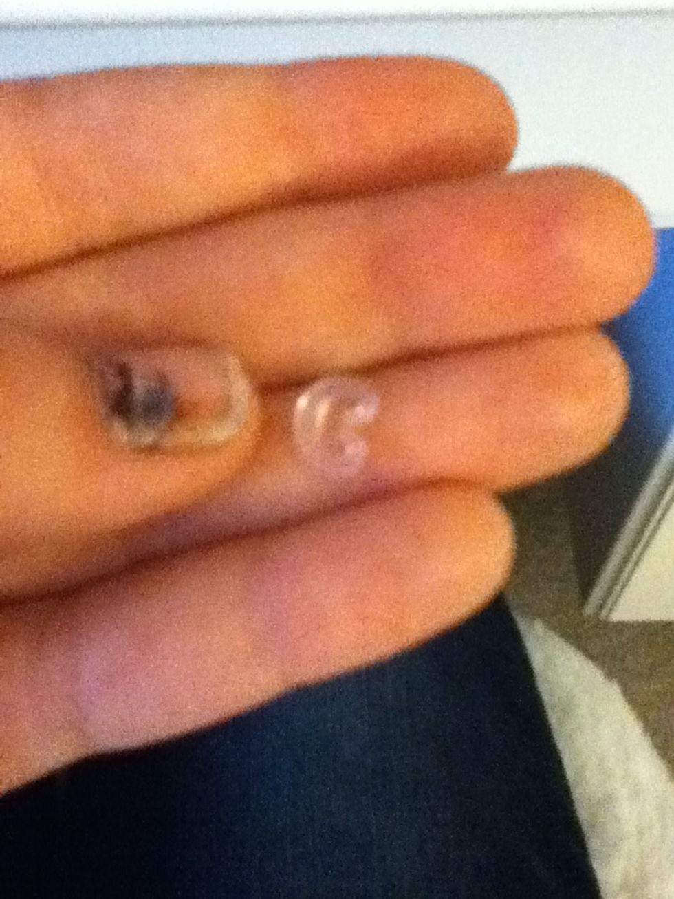 Sorry,you will be needing one C-clip