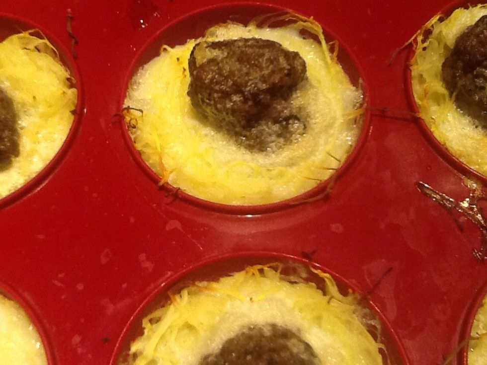 Spaghetti and meatball cup.