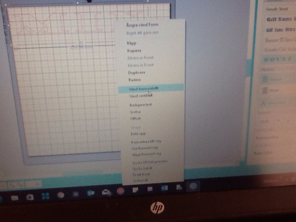 Spegelv\u00e4nd texten.