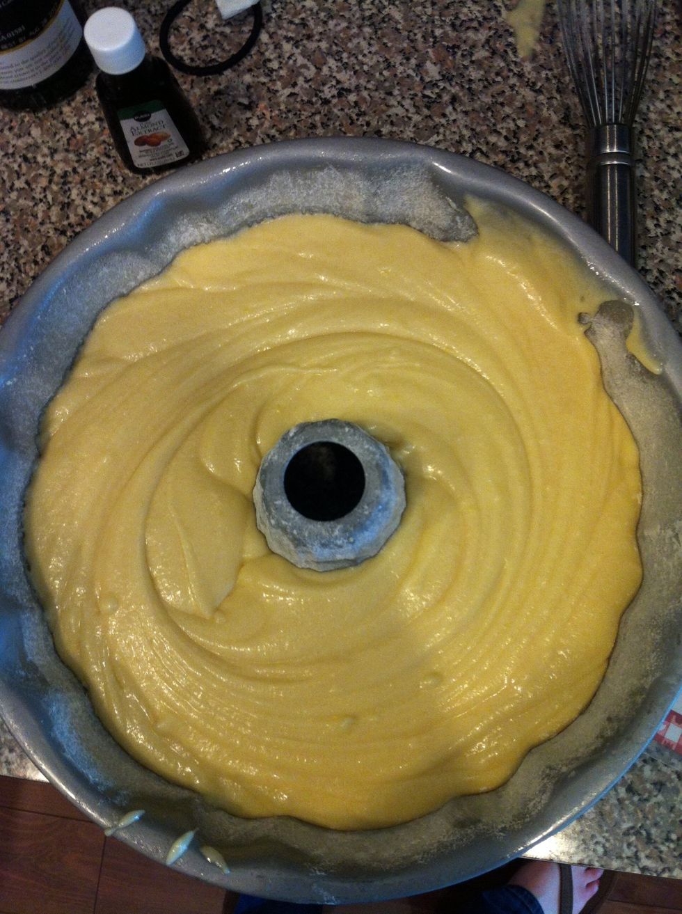 Spoon batter in