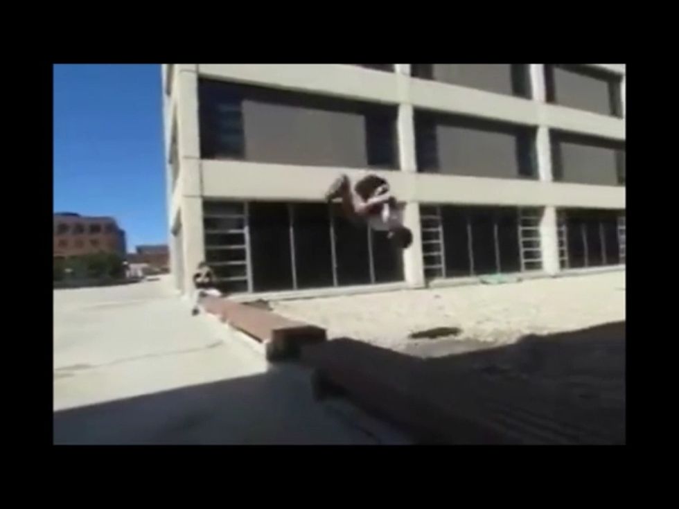 Spot the landing and open up. (Sorry for the picture quality)