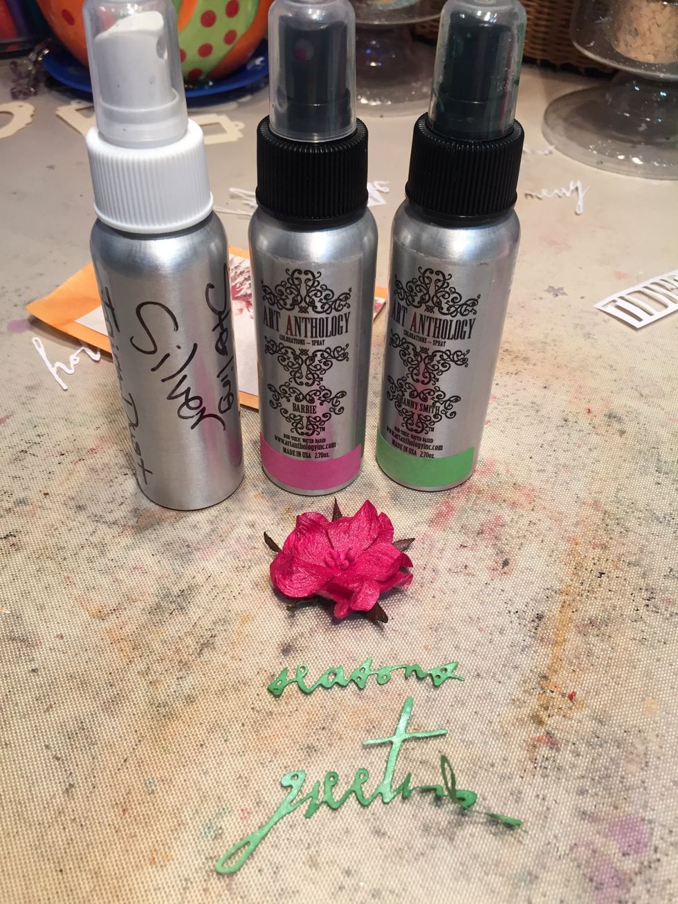 Spray a white flower with Barbie and Seasons Greetings with Granny Smith followed and then with Stirling.
