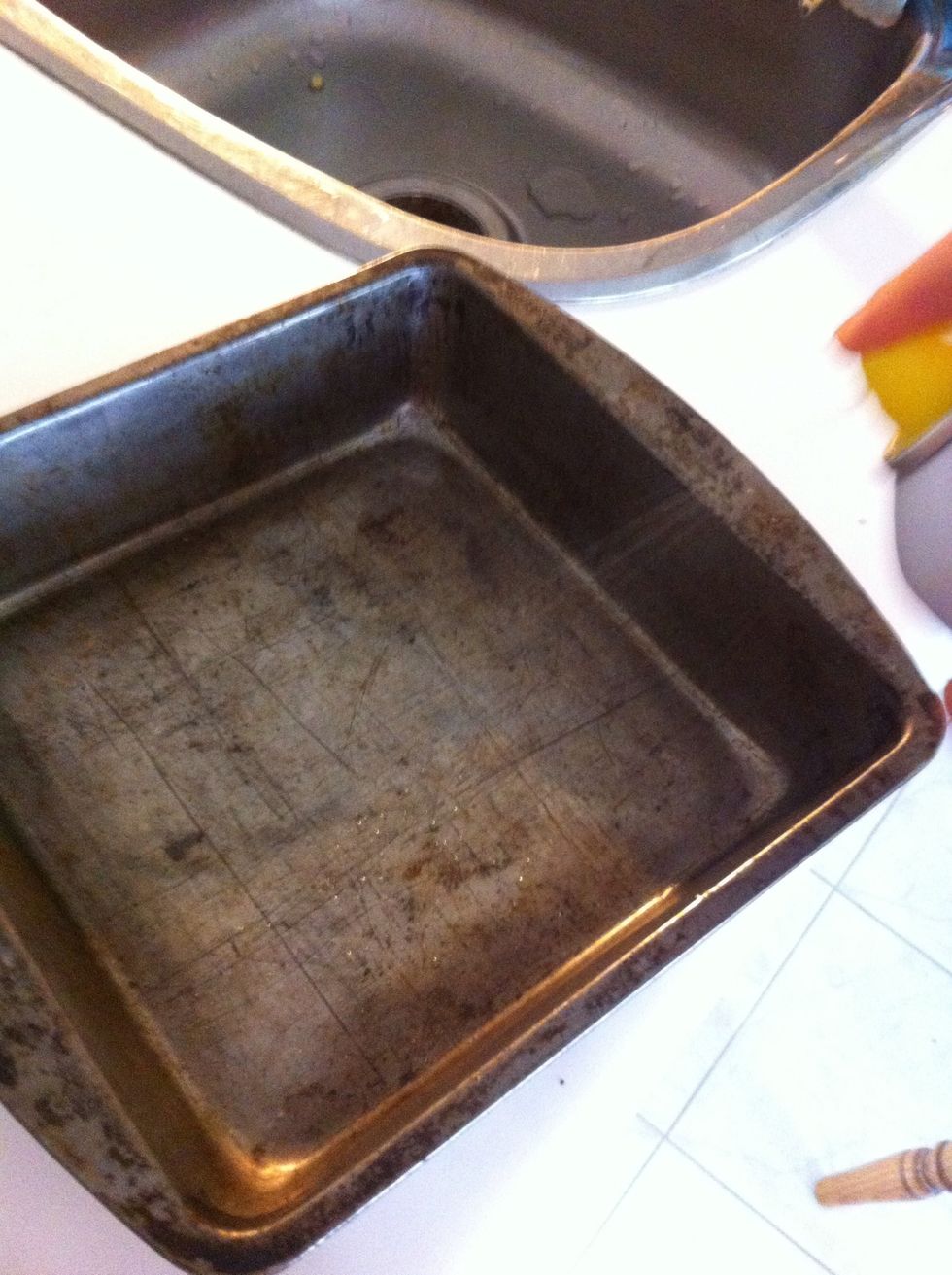 Spray pan with cooking spray, so the brownies wont stick \ud83d\udca6