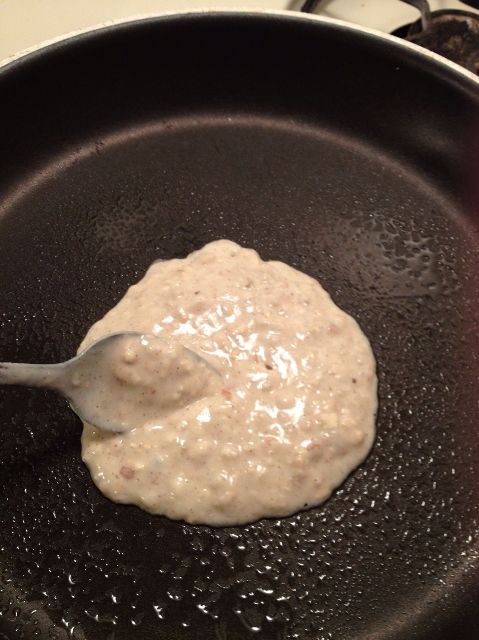 Spread around to make a nice round shape