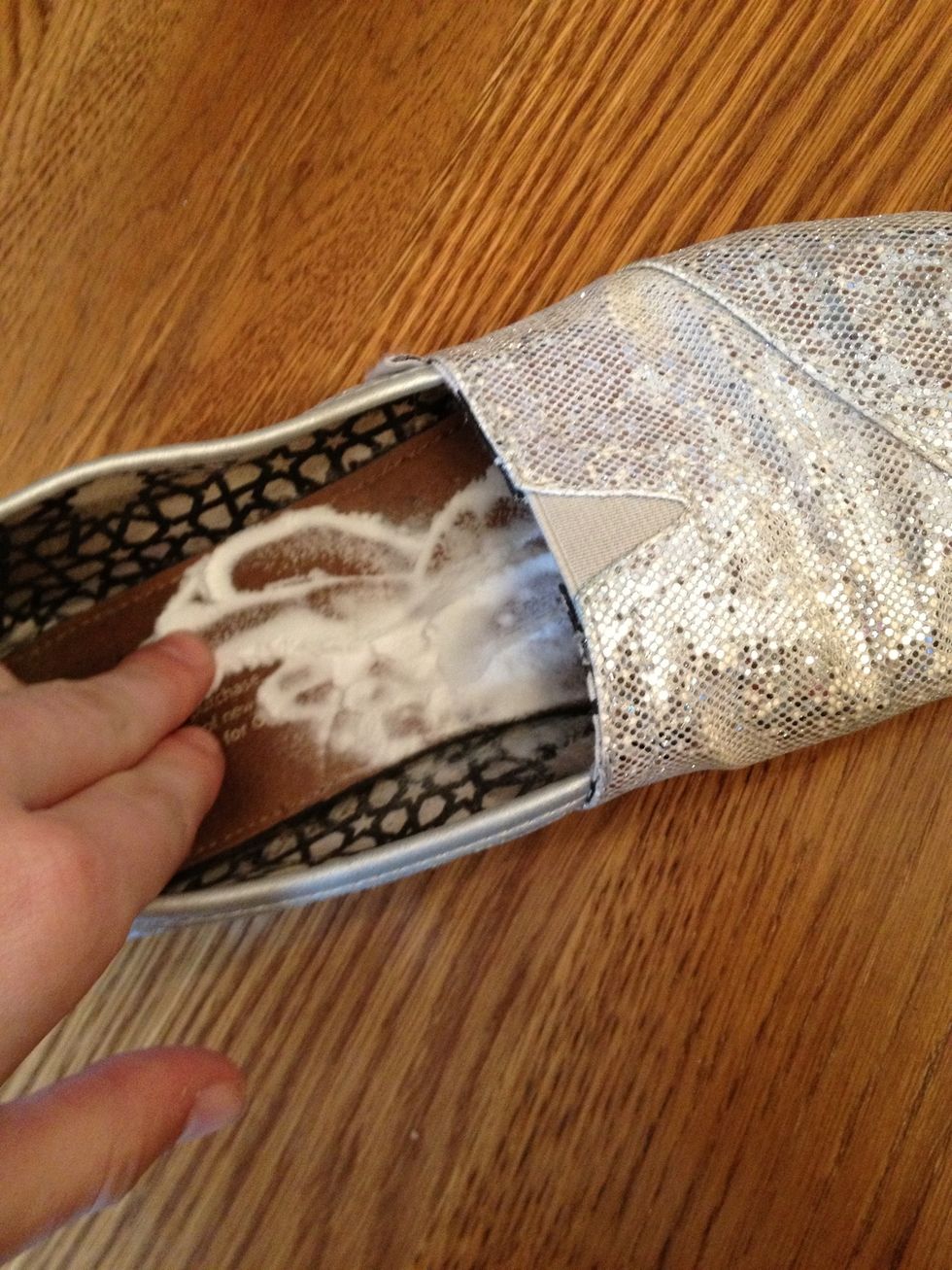 Spread the baking soda around..