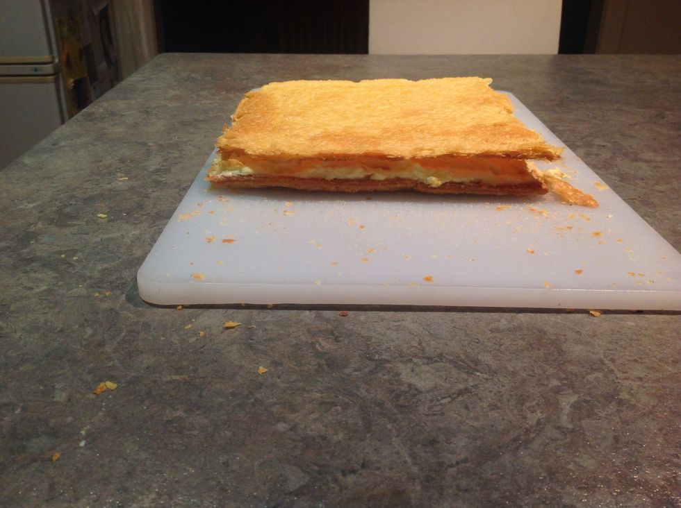 Spread the mix between the 2 pieces of pastry