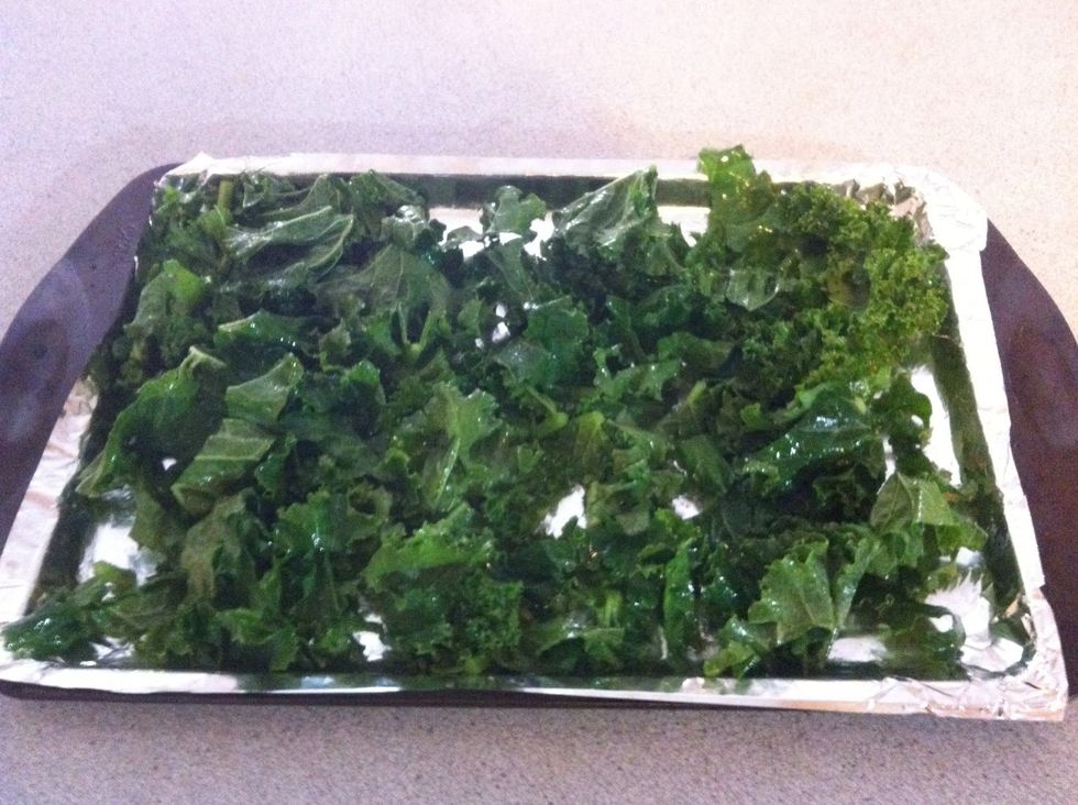 Sprinkle a lil oil on'em. Not too much. Unless grandma wants some.