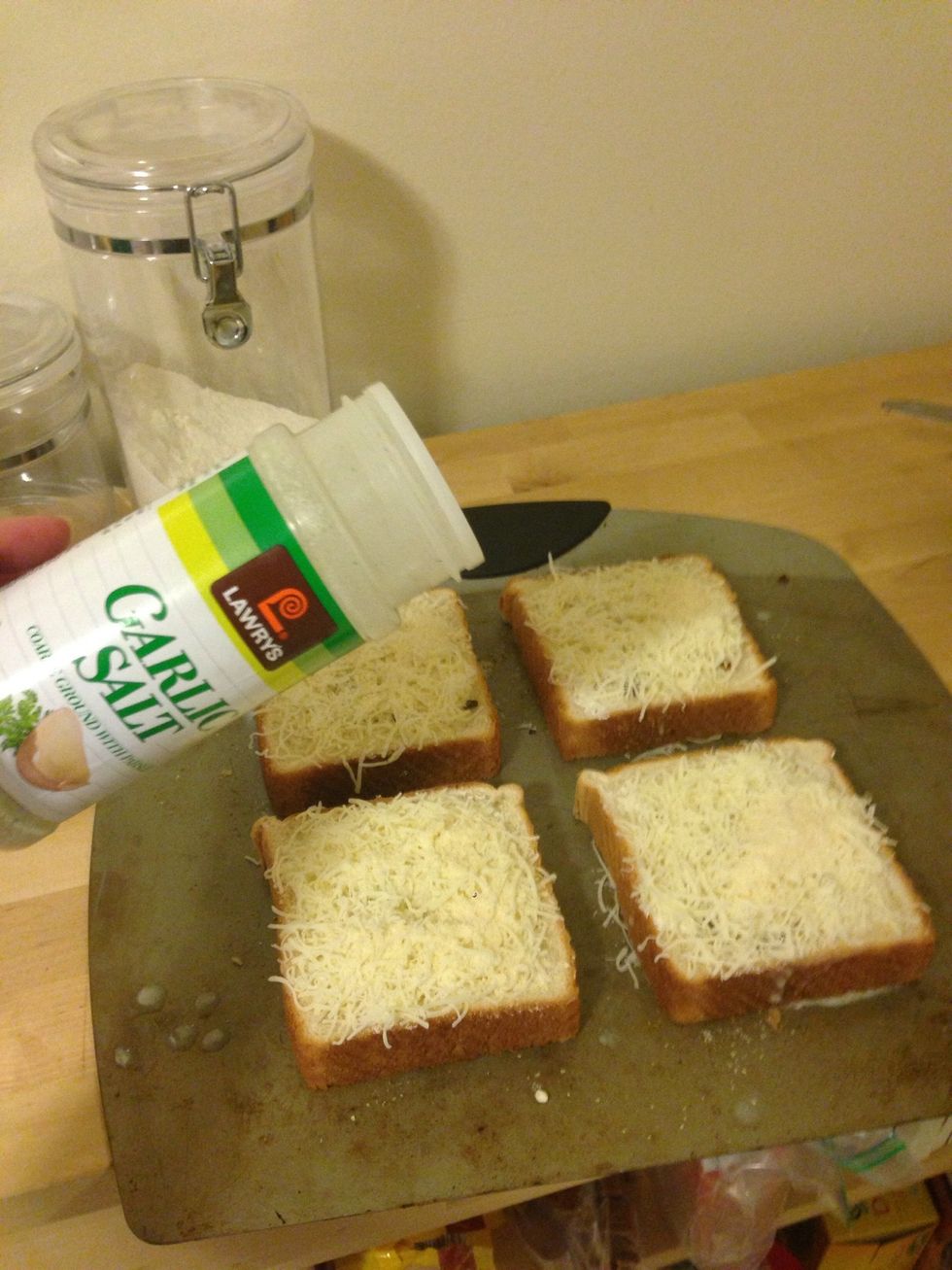 Sprinkle lightly with garlic salt.