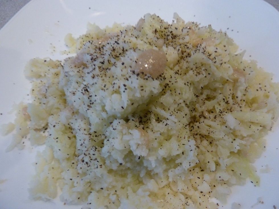 Sprinkle of black pepper and a tiny dollop of clarified butter/ghee to season