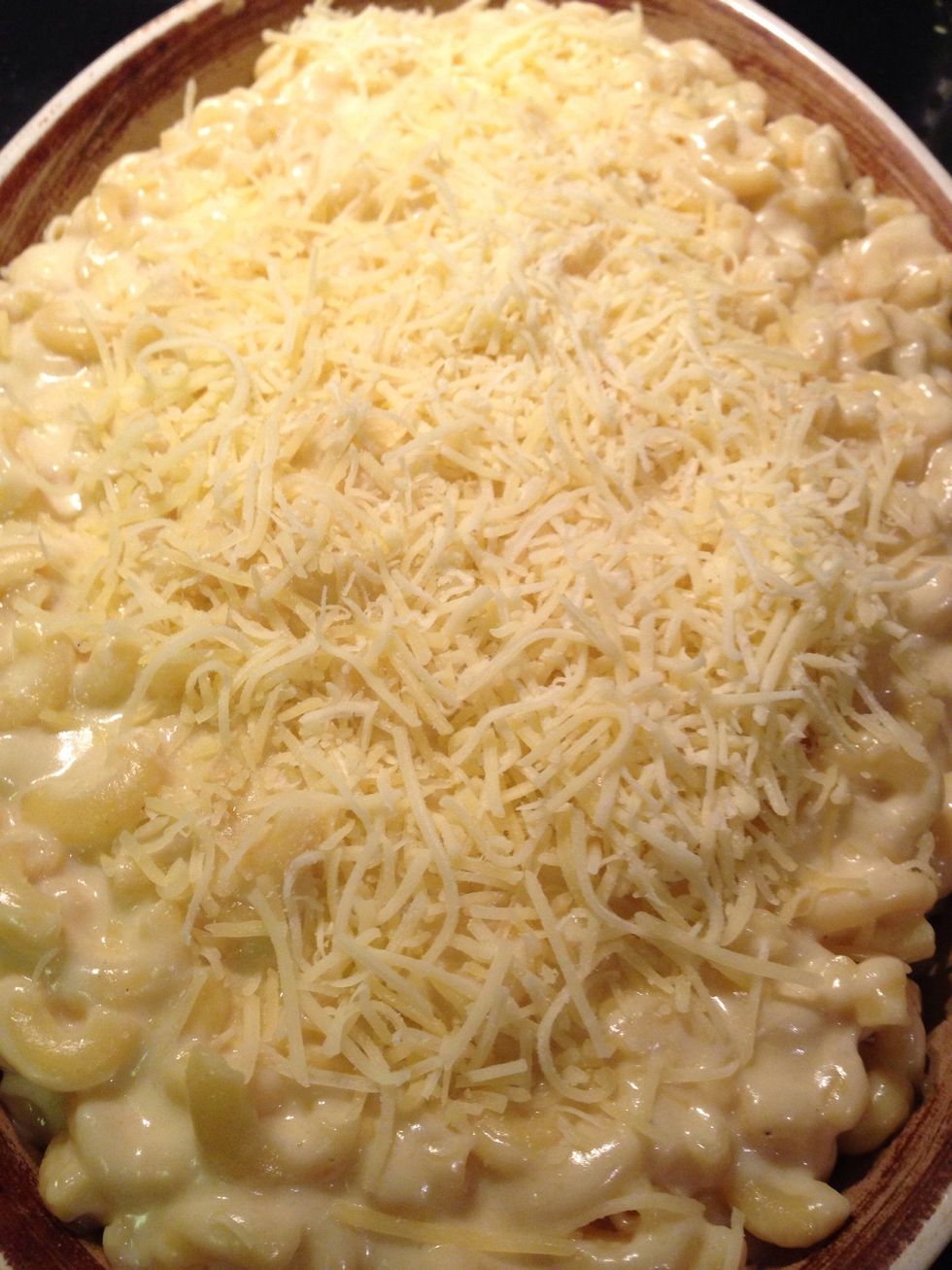 Sprinkle the reserved organic shredded cheddar cheese over top. Bake in 350 degree oven for 20-25 minutes or until golden on top.