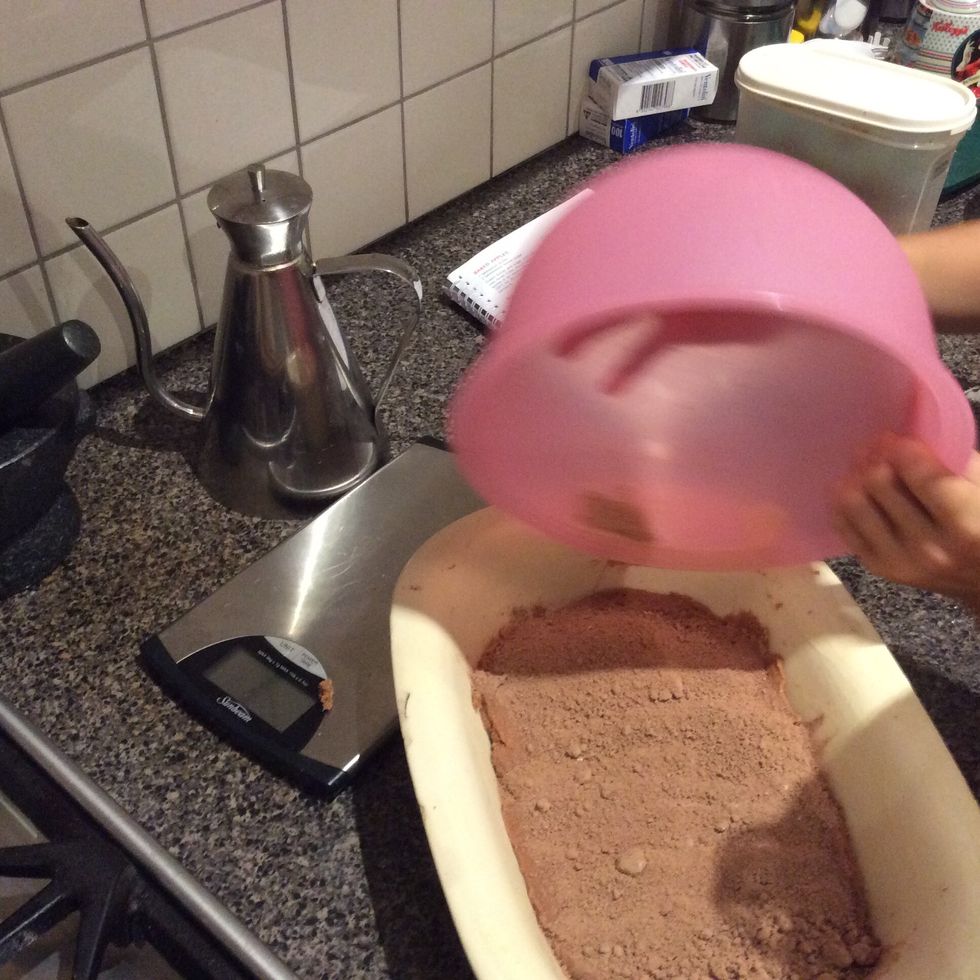 Sprinkle the sauce mixture over the pudding mixture