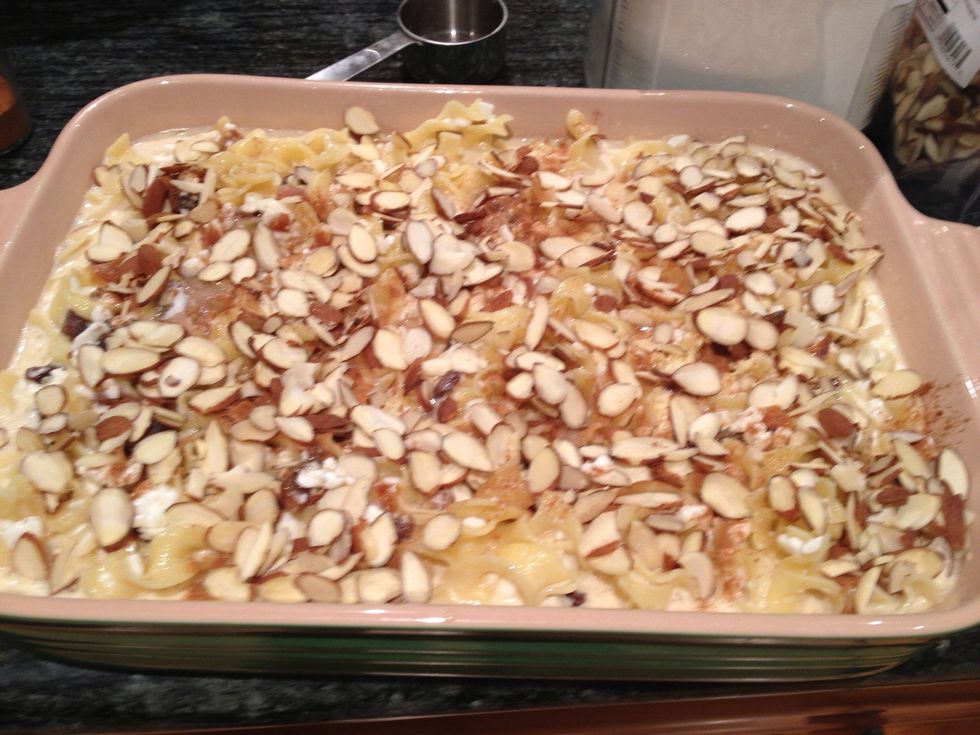 Sprinkle the slivered almonds on top.