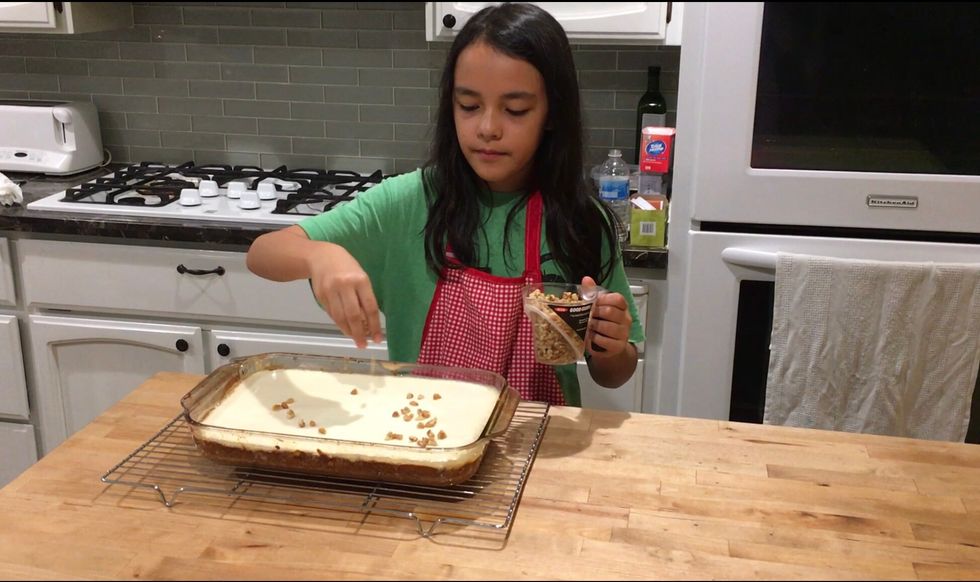 Sprinkle walnuts to your heart's desire. I did 3/4 of a cup.