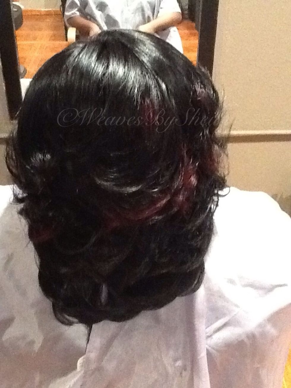 Square\u25ablayers on a longer square line. Same technique, holding the hair up, allowing the length to drop out of my guide (traveling),and cutting with my fingers parallel to the walls around me. Square.