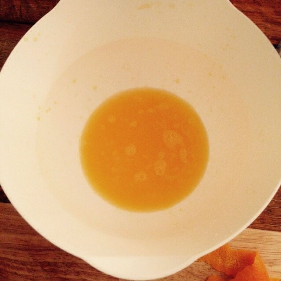 Squeeze and filter the juice, set aside.