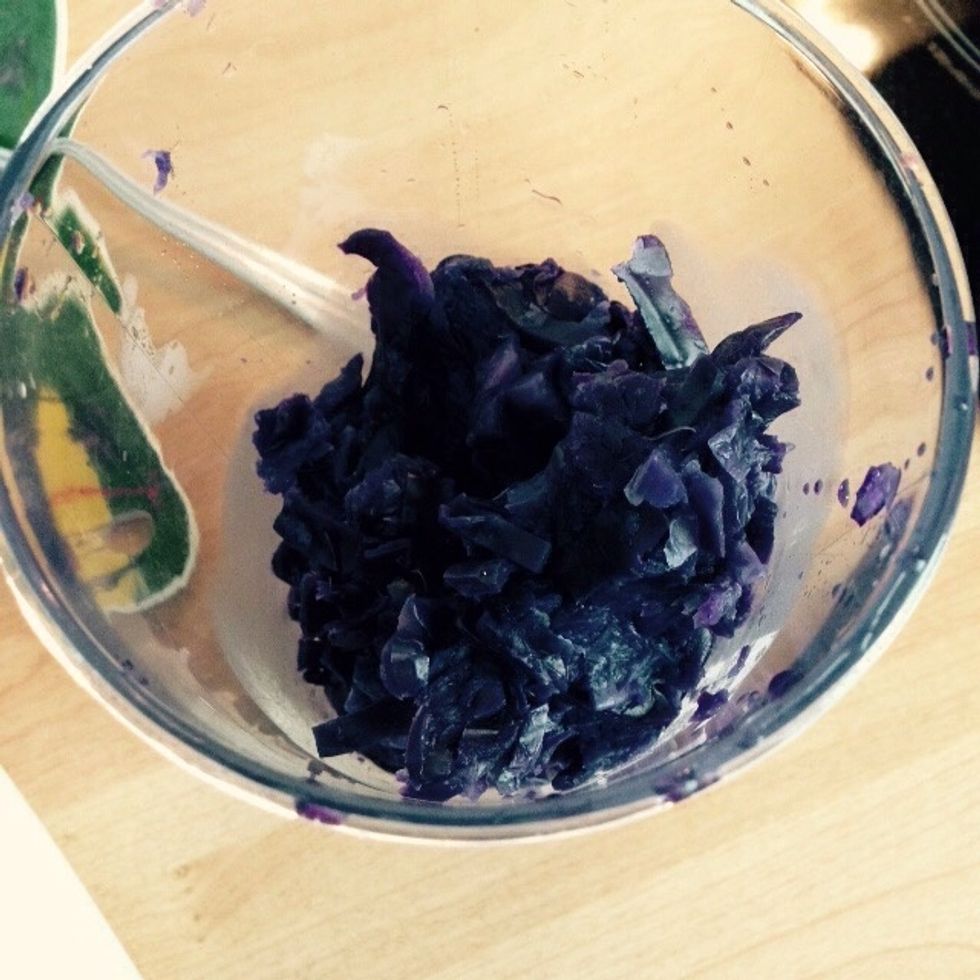 Squeeze as much water out of the cooked cabbage as you can and blend to a smooth paste