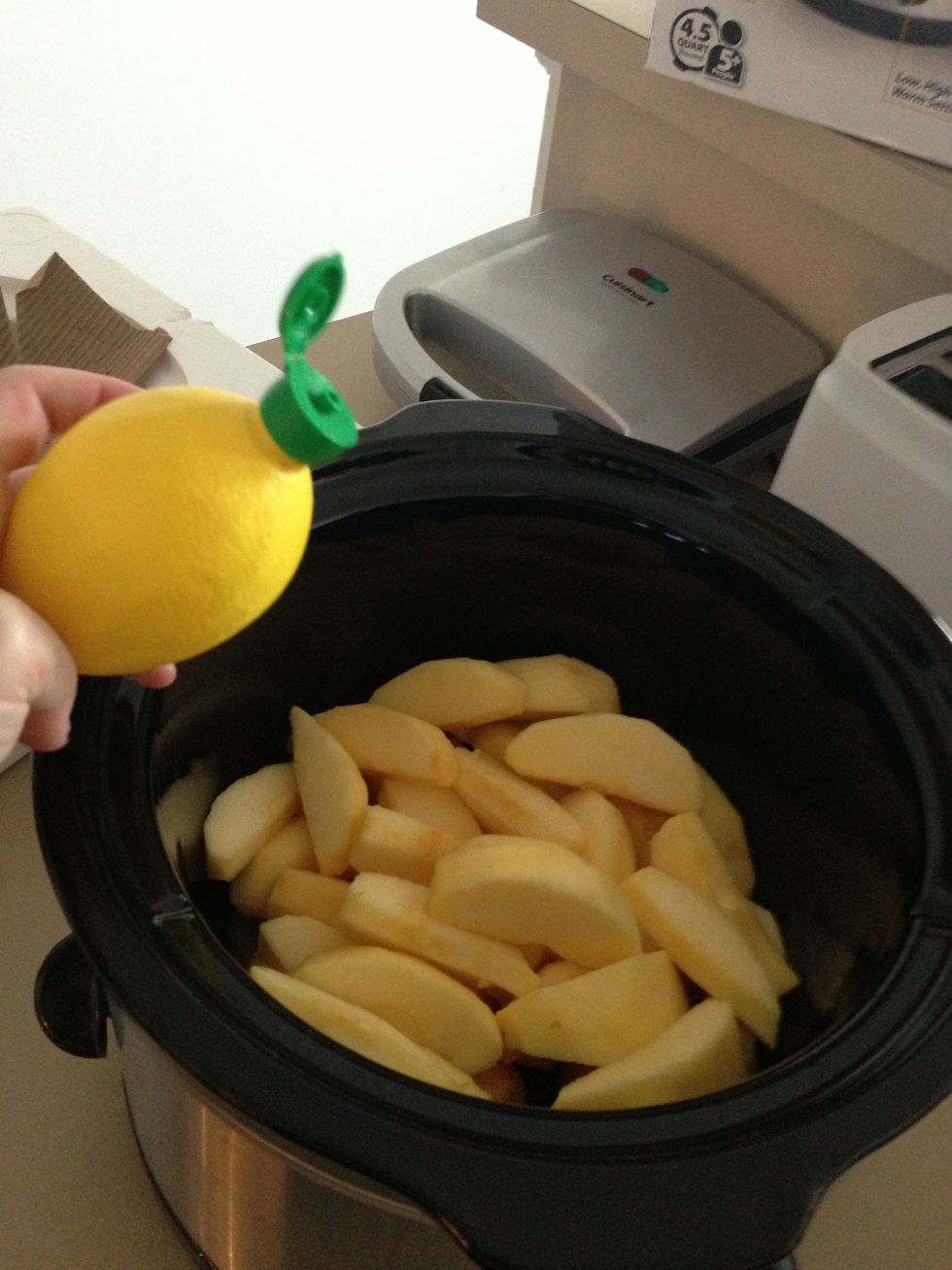 Squeeze lemon juice over slices to avoid browning