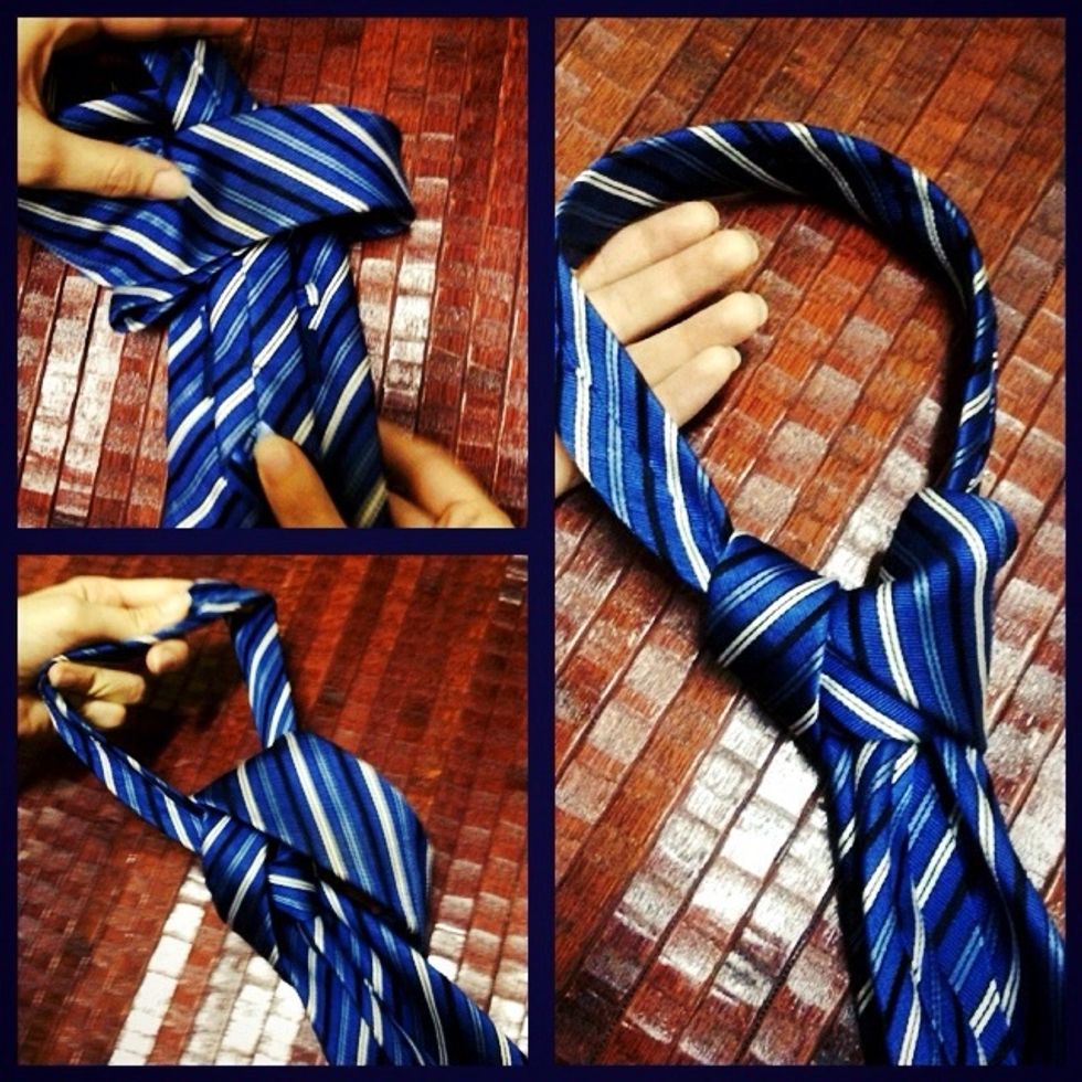 Squeeze strongly the over circle, Squeeze circle left and right from tuck.