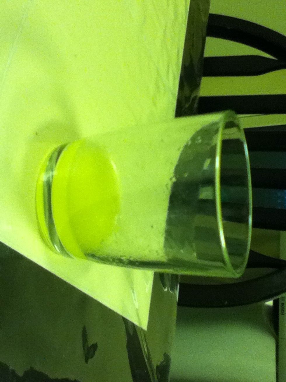 Squeeze the lemon in the jar