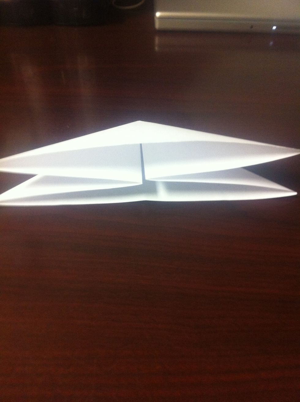 Squish the top flat to crease the center. This is a very important fold! Make sure the inside double fold is lined up with the center line.