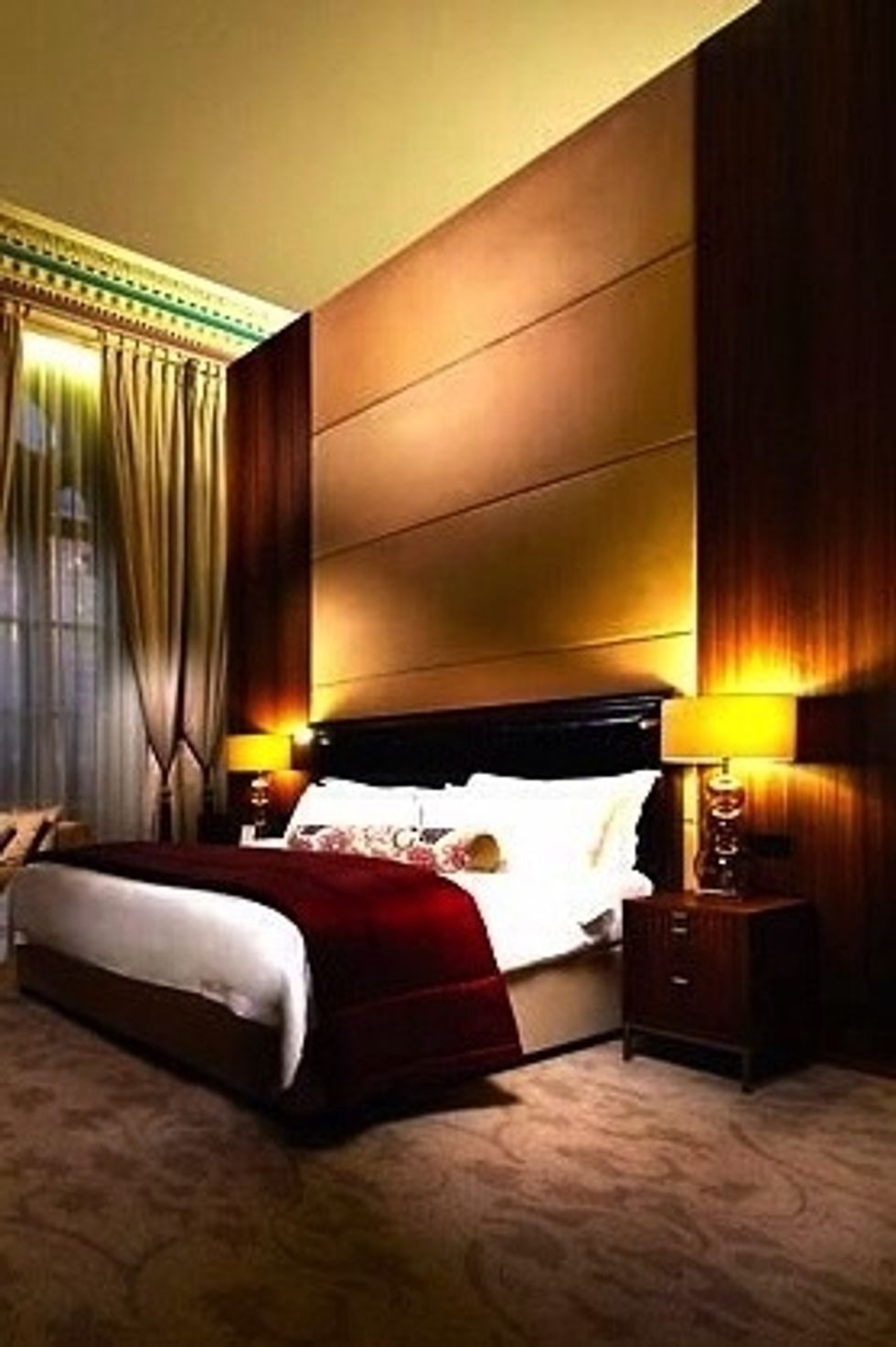 St. Pancras Renaissance London 5 Star Hotel