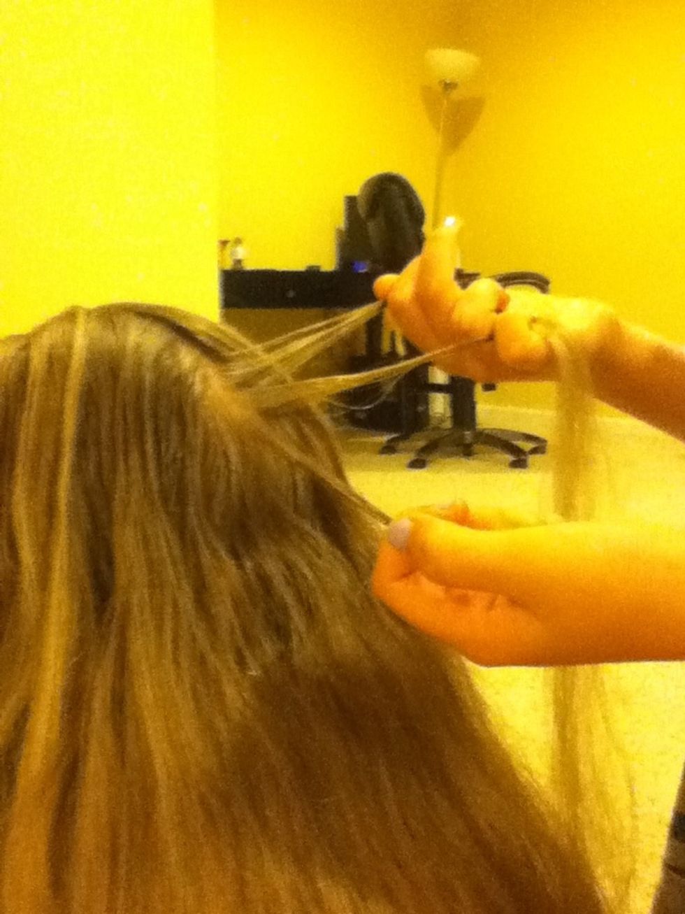 Start braiding one braid set upwards