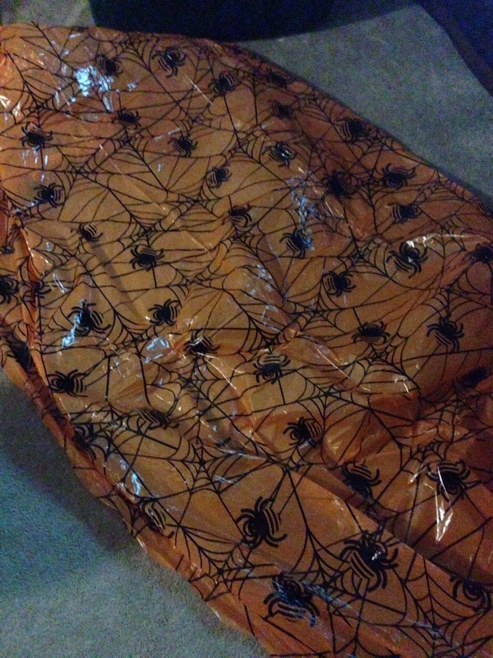 Start by unwrapping your tablecloth