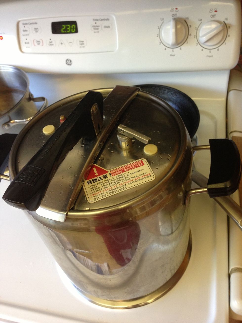 Start cooking on high, turn the stove to medium low once there's a hissing noise and cook for 25 more mins