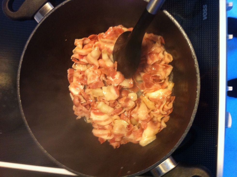 Start frying the bacon