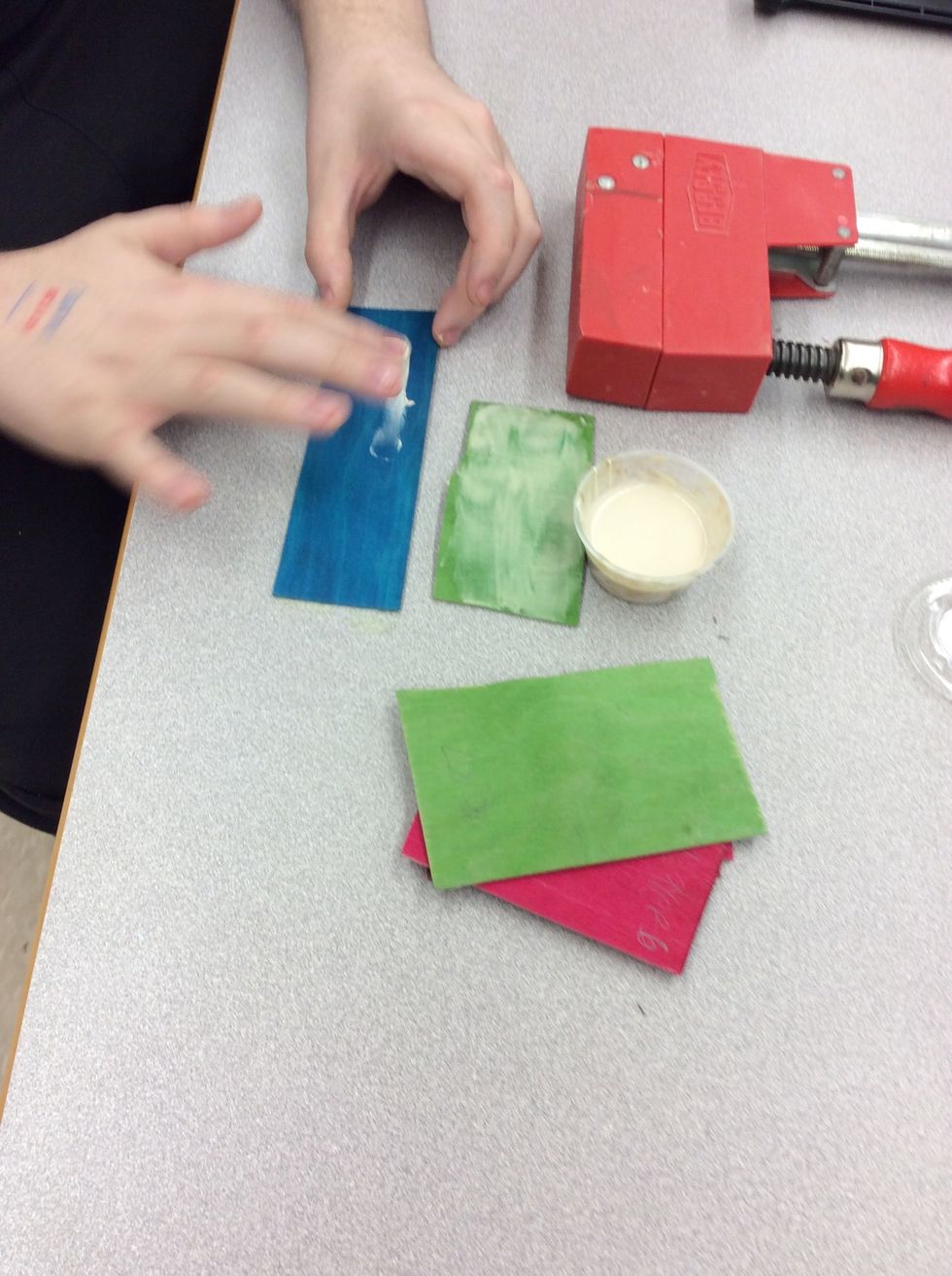 Start Gluing Veneer 2
